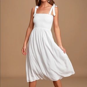Lulus White Smocked Toe-Strap Midi Dress - Size Small